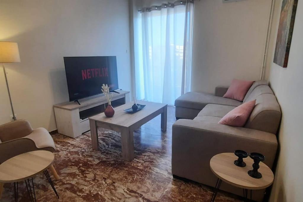 Comfort Apartment In The City Kalamata Exterior foto